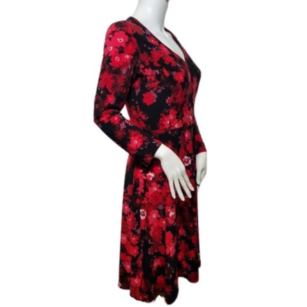 Tommy Hilfiger Women Dress Size 4 Red Floral A-Line V-Neck Knee Length - Picture 14 of 14
